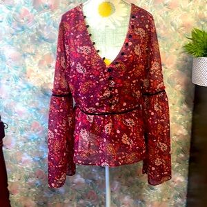 NWT Cupcakes and Cashmere Top